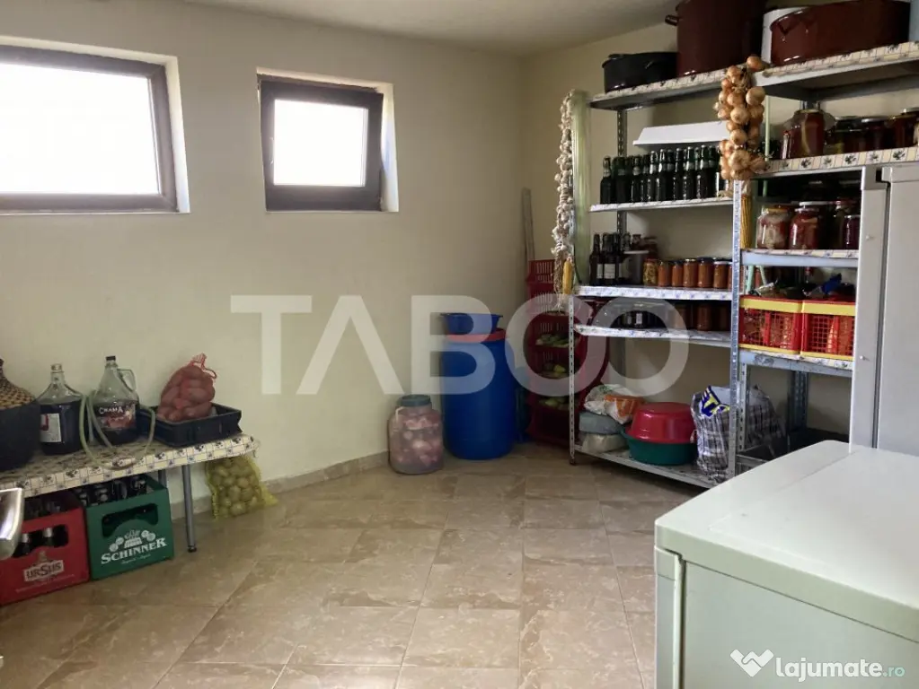 Casa individuala cu 7 camere de vanzare in Sibiu zona Selim - Sibiu (Sibiu)