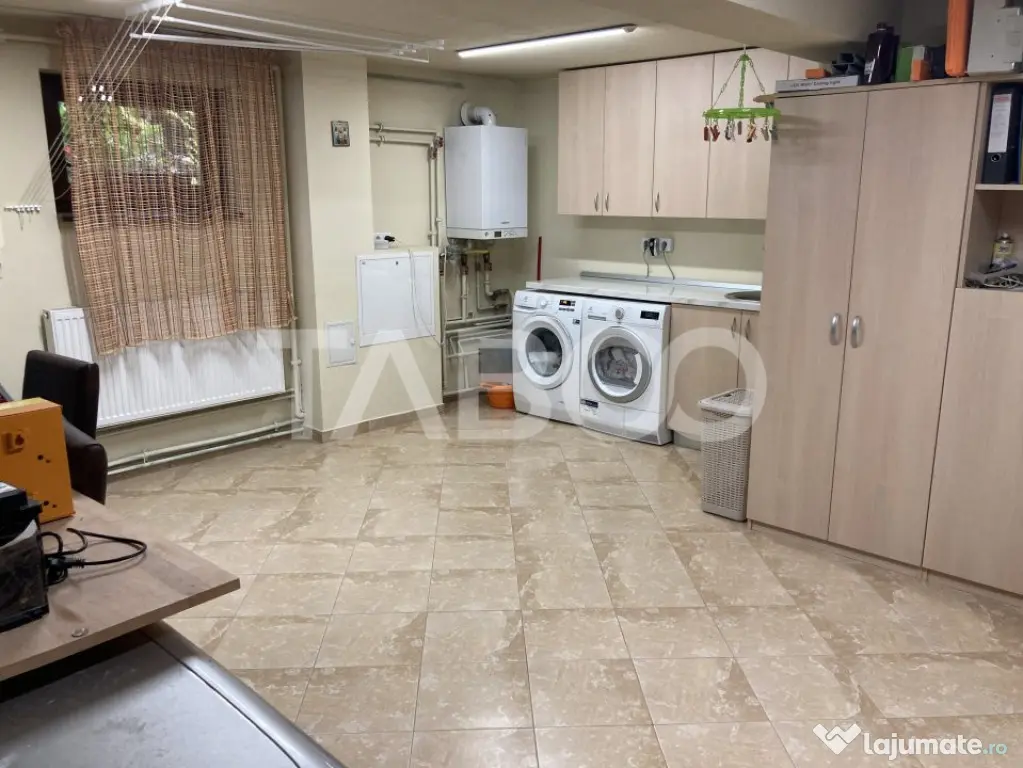 Casa individuala cu 7 camere de vanzare in Sibiu zona Selim - Sibiu (Sibiu)