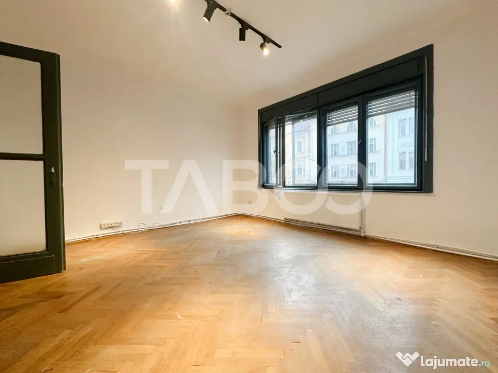 Apartament 4 camere de vanzare 120 mp Ultracentral - Cluj-Napoca (Cluj)