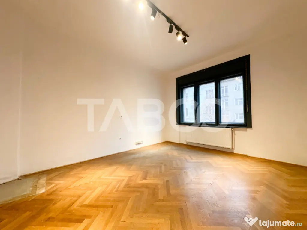 Apartament 4 camere de vanzare 120 mp Ultracentral - Cluj-Napoca (Cluj)