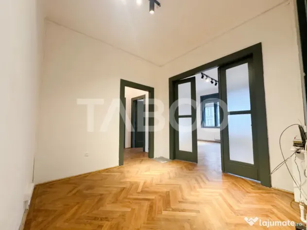 Apartament 4 camere de vanzare 120 mp Ultracentral - Cluj-Napoca (Cluj)