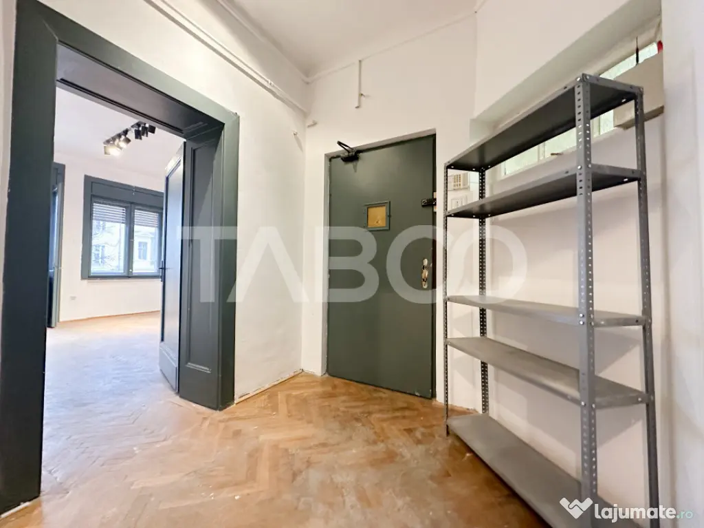 Apartament 4 camere de vanzare 120 mp Ultracentral - Cluj-Napoca (Cluj)