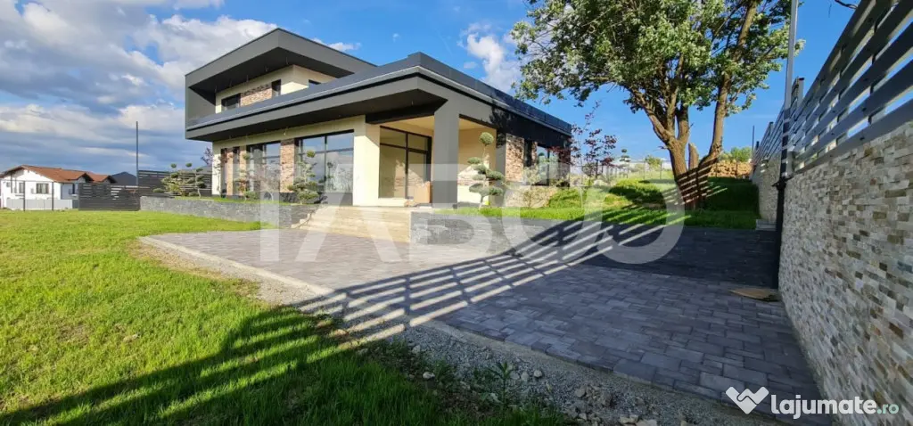 Casa moderna cu 5 camere, piscina si priveliste superba, Cis - Cisnadie (Sibiu)