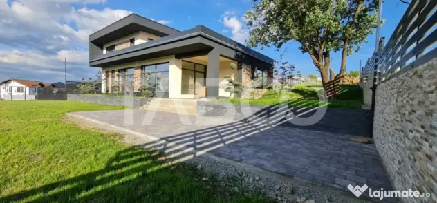 Casa moderna cu 5 camere, piscina si priveliste superba, Cis - Cisnadie (Sibiu)