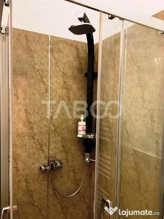 Pensiune moderna 5 camere 256 mp utili in Sibiu zona Orasul - Sibiu (Sibiu)