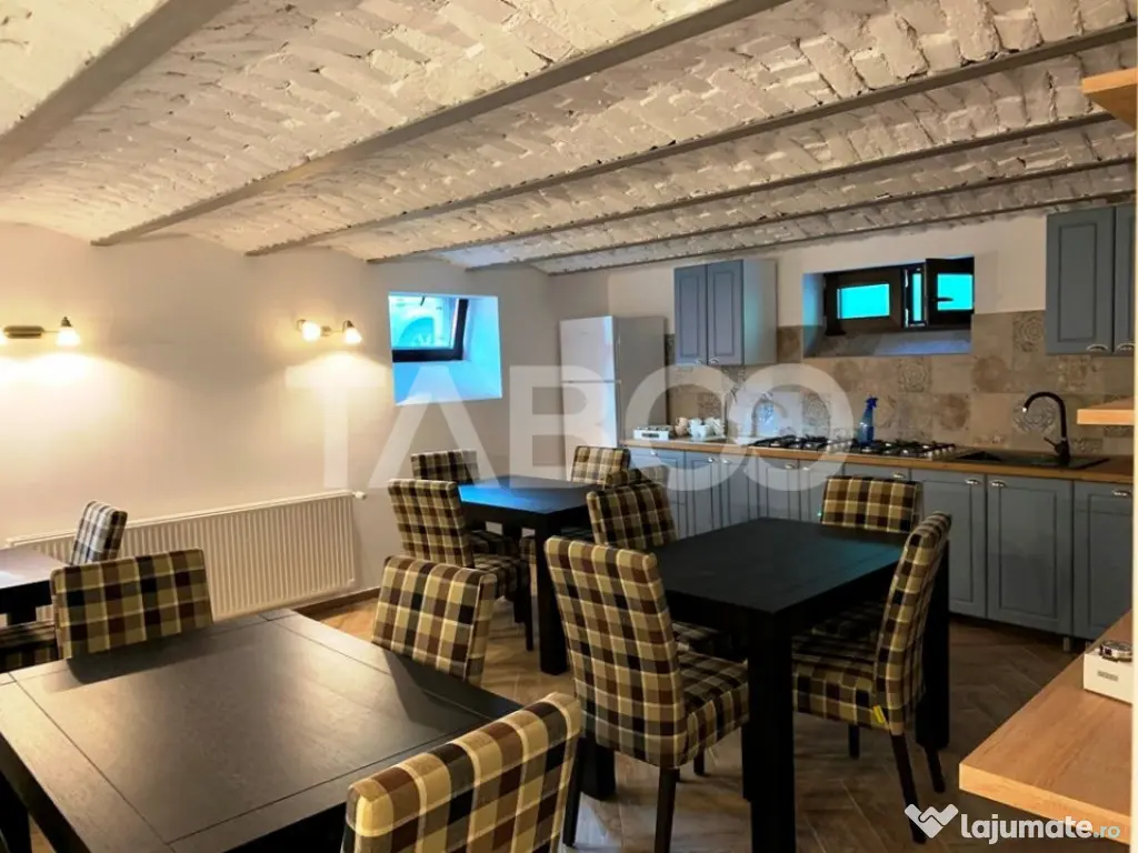 Pensiune moderna 5 camere 256 mp utili in Sibiu zona Orasul - Sibiu (Sibiu)