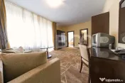 Hotel de 3* si 4* cu 64 de camere in Alba Iulia ultracentral 