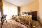 Hotel de 3* si 4* cu 64 de camere in Alba Iulia ultracentral 