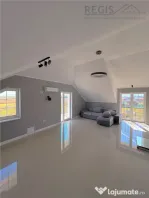 Casa de cu 3 etaje