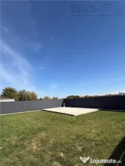 Casa de cu 3 etaje 