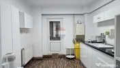 Cabinet stomatologic de închiriat| Complex 2 Trivale Pitești| 2 scaune 
