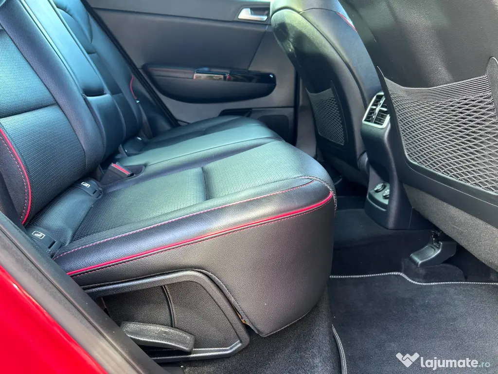 KIA Sportage 1.6CRDi 136 CP | Auto | 2019 | GT-Line | Panorama | GARANȚIE | Rate