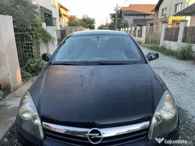 Opel Astra H GTC 1.6 benzina