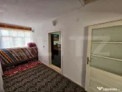 Casă de vânzare, 260 mp, zona Vest