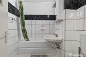 Apartament cu 3 camere spatios bl. X42 Calea Aurel Vlaicu 