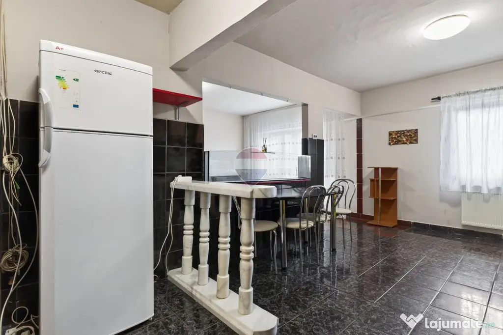 Apartament cu 3 camere spatios bl. X42 Calea Aurel Vlaicu - Arad (Arad)