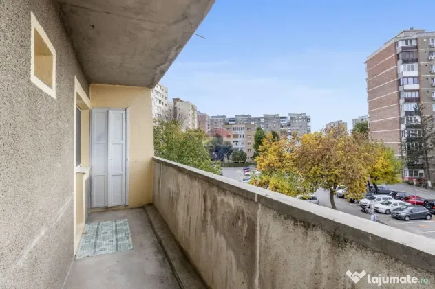 Apartament cu 3 camere spatios bl. X42 Calea Aurel Vlaicu - Arad (Arad)