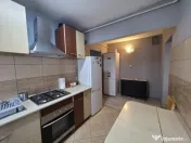 Apartament 3 camere, 50 mp, zona Săsar 