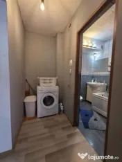 Apartament 3 camere, 50 mp, zona Săsar 