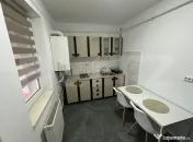 Apartament cu 1 cameră, DECOMANDAT cu BALCON situat in bloc 