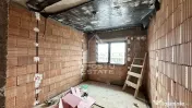 Jumatate de duplex de vanzare cu 5 camere, Dumbravita