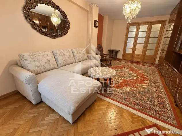 Apartament de vanzare cu 3 camere, 2 bai, 76mp, zona Girocului - Timisoara (Timis)