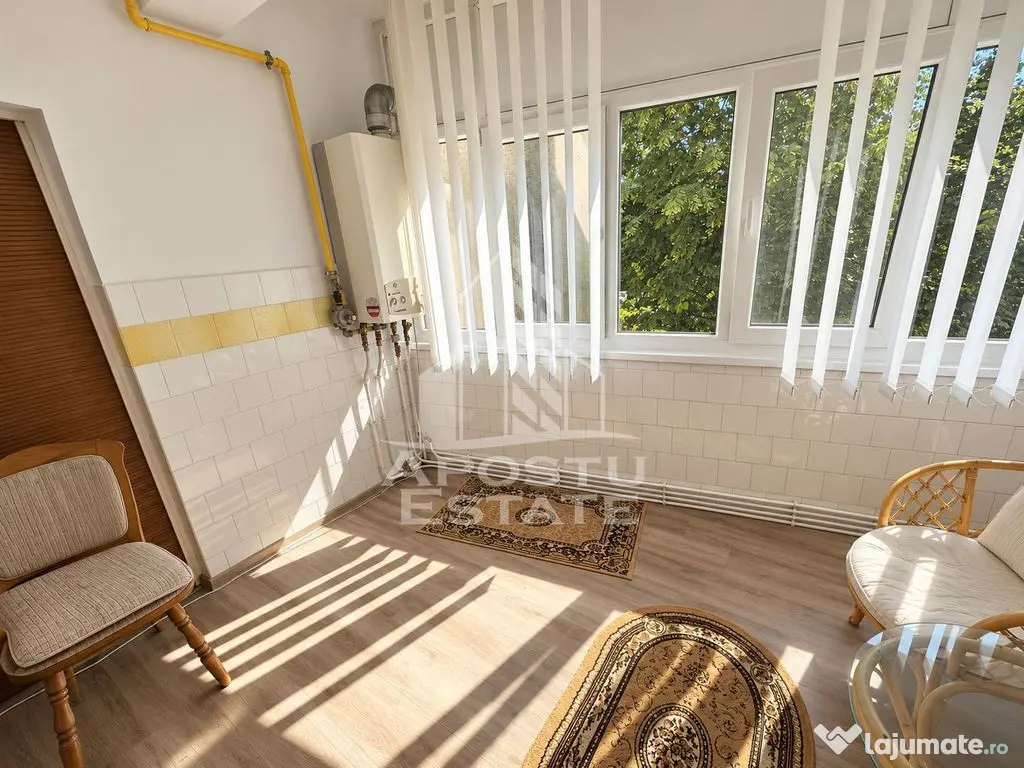 Apartament de vanzare cu 3 camere, 2 bai, 76mp, zona Girocului - Timisoara (Timis)