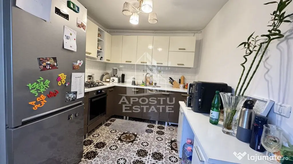Apartament 3 camere semidecomandat , Zona Steaua - Timisoara (Timis)