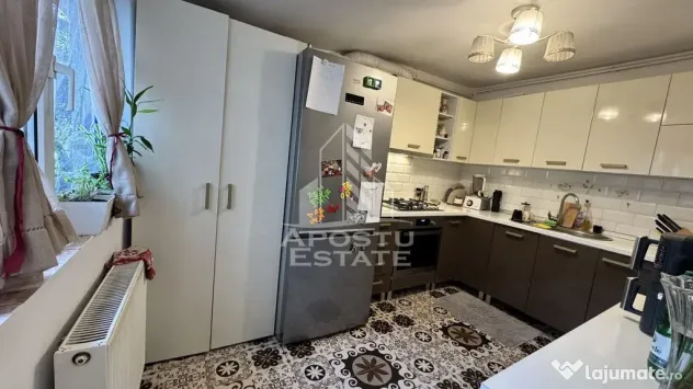 Apartament 3 camere semidecomandat , Zona Steaua - Timisoara (Timis)