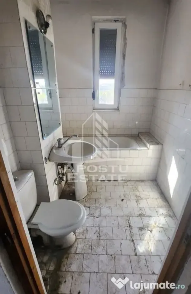 Apartament de vanzare in zona Complexului Studentesc, Timisoara,316 mp - Timisoara (Timis)