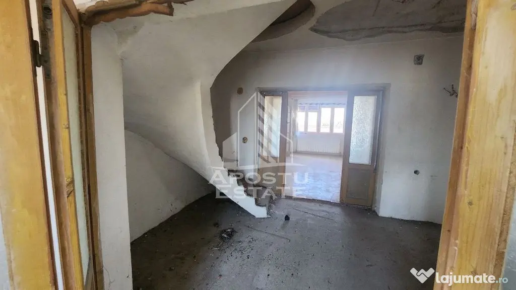 Apartament de vanzare in zona Complexului Studentesc, Timisoara,316 mp - Timisoara (Timis)