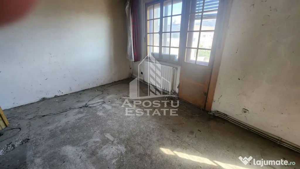 Apartament de vanzare in zona Complexului Studentesc, Timisoara,316 mp - Timisoara (Timis)