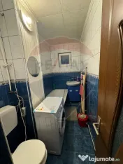 DE INCHIRIAT-apartament 2 camere, etaj2