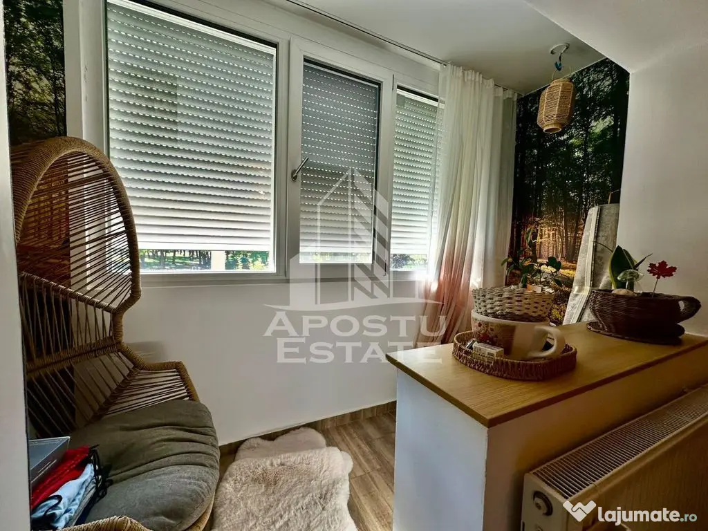 Apartament cu 3 camere, de vanzare, etaj intermediar, zona Soarelui - Timisoara (Timis)