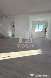 Duplex în Remetea Mare,zonă rezidențială ,poziționat pe colț .