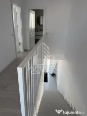 Duplex în Remetea Mare,zonă rezidențială ,poziționat pe colț .