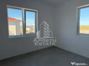Duplex în Remetea Mare,zonă rezidențială ,poziționat pe colț .