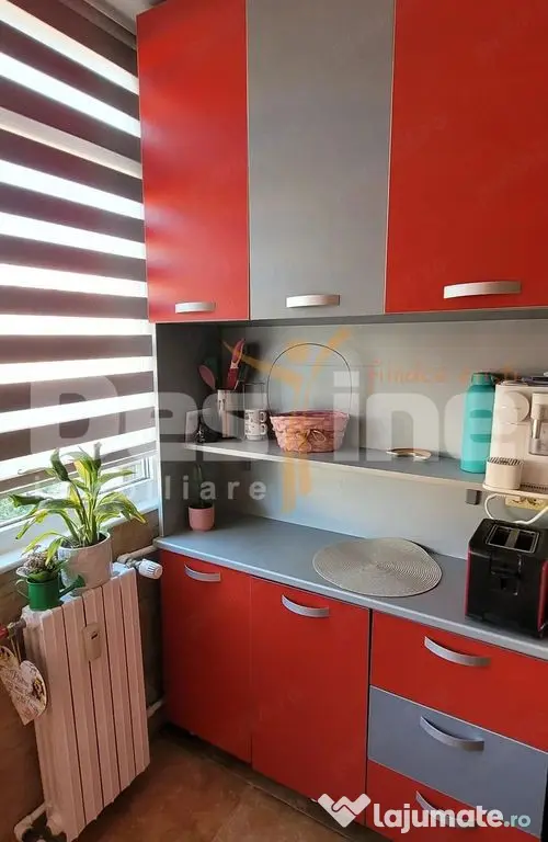 De vânzare apartament de 2 camere, decomandat zona Inel 2 - Constanta (Constanta)