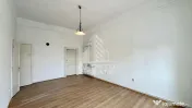 Apartament 2 camere si boxa de 15mp de vanzare, zona Elisabetin 