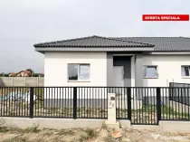 Duplex cu 3 camere cu toate utilitatile - drum asfaltat - Mo