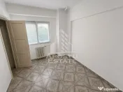 Apartament 2 camere, decomandate, etaj 5/6, garaj subteran, Aradului. 