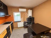 Apartament cu 3 camere, 2 bai, 2 balcoane, Garaj, zona Elisabetin 