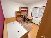 Apartament cu 3 camere, 2 bai, 2 balcoane, Garaj, zona Elisabetin 