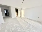 Duplex de 110 mp utili cu 3 camere si teren de 309 mp - Mosn 
