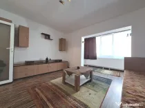 Apartament cu 1 camera-complet renovat-centrala proprie-38 m