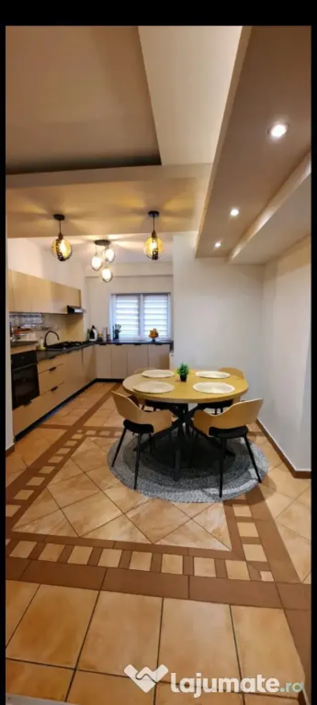 Apartament 3 camere | Amenajat cu designer | Renovare 2025 | - Timisoara (Timis)