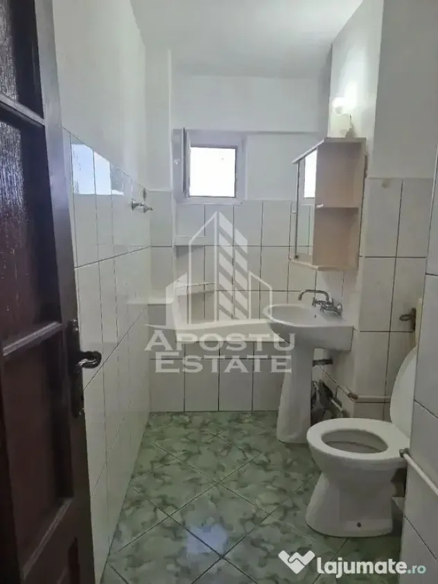 Apartament cu o camera de vanzare, lift, zona Soarelui, Timisoara - Timisoara (Timis)