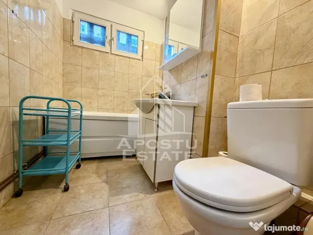 Apartament 3 camere de vanzare, zona Circumvalatiunii, Timisoara - Timisoara (Timis)