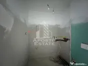 DE VANZARE Apartament 3 camere cu pozitie excelenta 