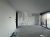 DE VANZARE Apartament 3 camere cu pozitie excelenta 
